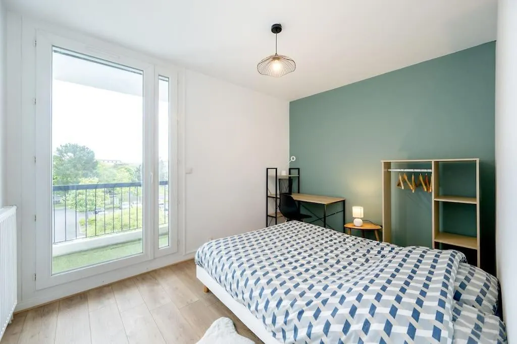 Grand Apaprtement Renove A Neuf Lägenhet Saint-Brieuc 0*,  Frankrike
